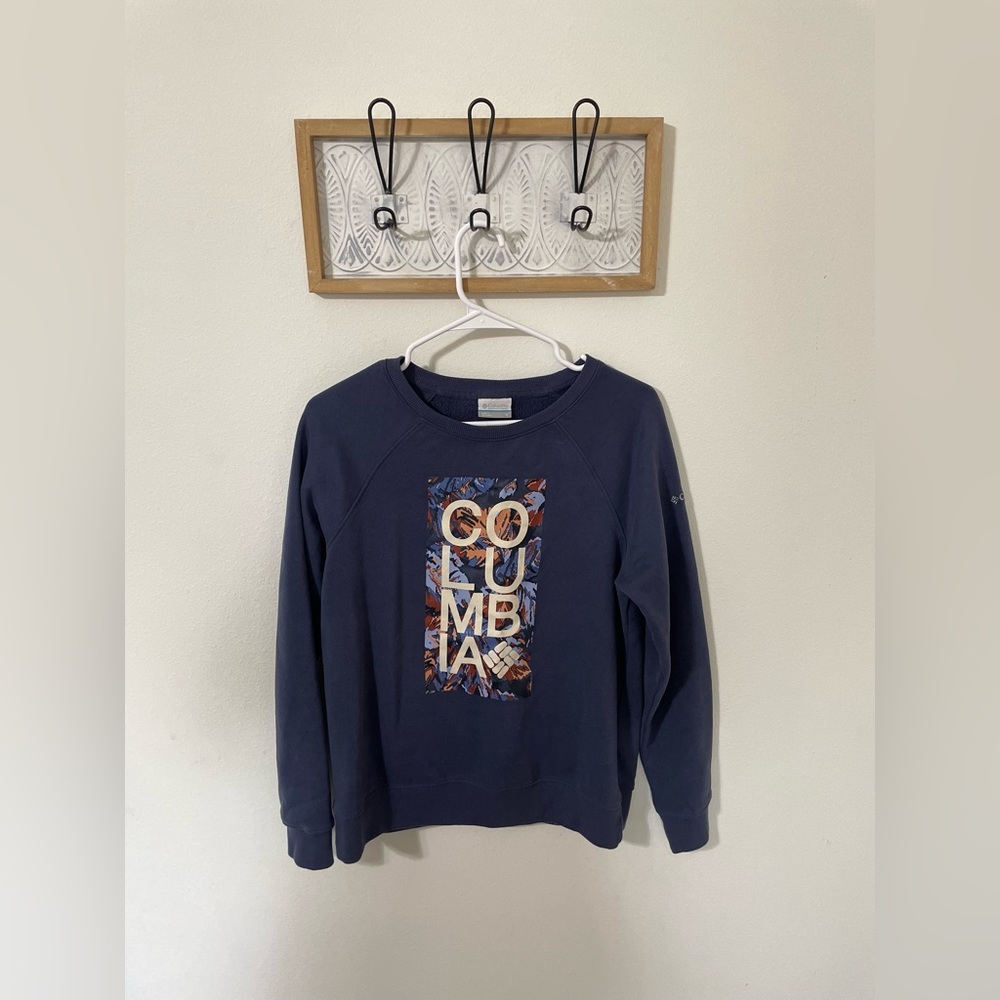 Columbia crew neck sweat shirt
